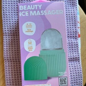 Green Beauty Ice Massager